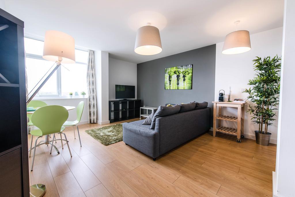 Inspired Apartments Salford  Extérieur photo